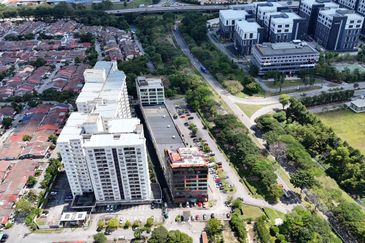 Commercial  Building For Sale - Suri Puteri Shah Alam