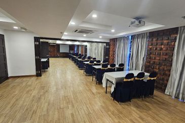 Commercial  Building For Sale - Suri Puteri Shah Alam