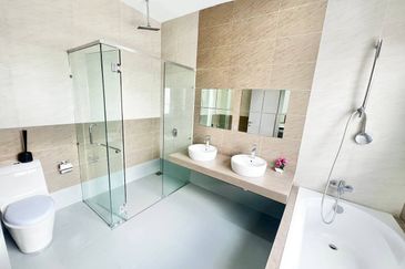 Clover Garden Residences