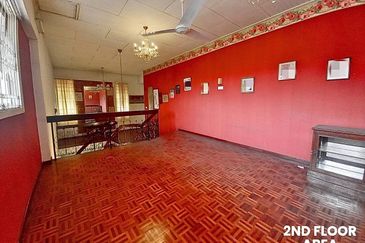 Jalan Bunga Anggerik 2/4 