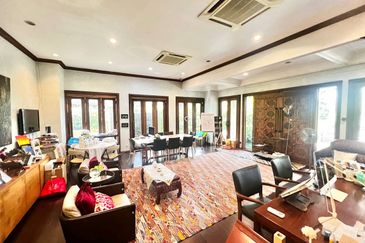 Tropicana Golf & Country Resort