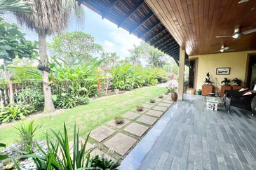 Tropicana Golf & Country Resort