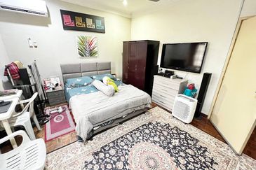 Jalan Anggerik Liparis 31/147