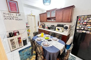 Jalan Anggerik Liparis 31/147