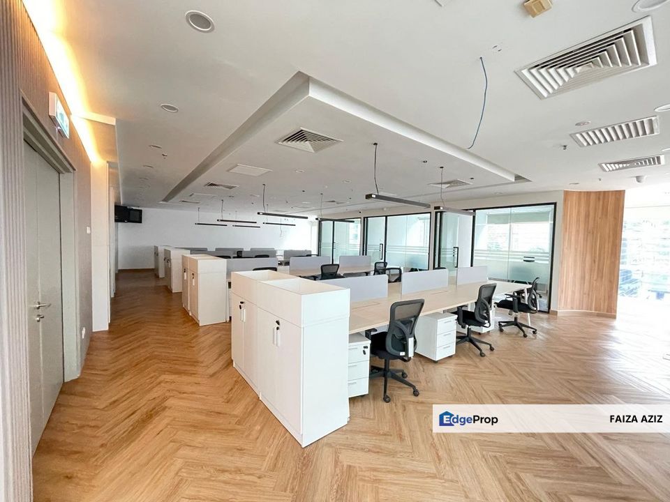 Office Space with Fitted (Fully Furnished) Modern Design Office In Jalan Bukit Bintang Near Pavilion , Kuala Lumpur, Bukit Bintang