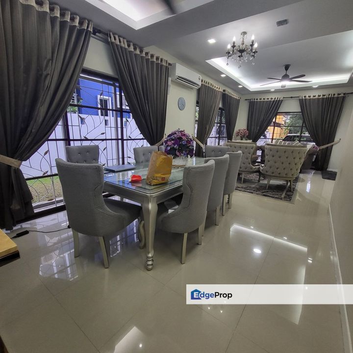 BEAUTEFUL Double Storey House Taman Teratai Sungai Ramal Dalam Kajang