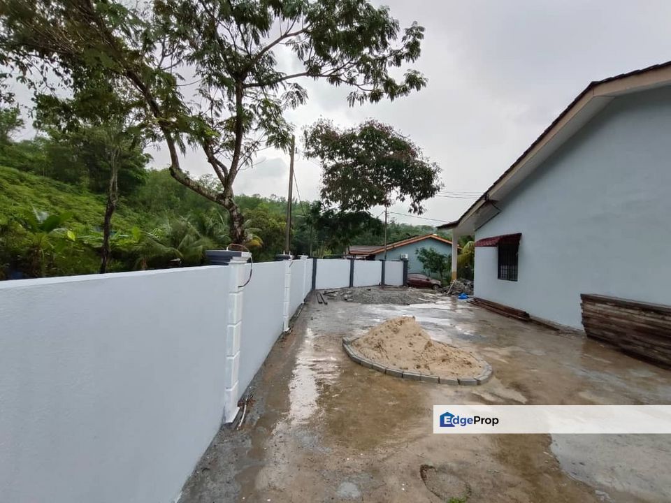 CORNER LOT FREEHOLD Single Storey House Taman Sendayan Indah Sendayan