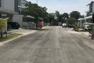 3sty Bungalow Kemuning Shah Alam