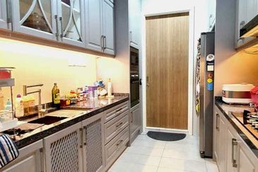 2 Storey Twin Bungalow at Elmina Garden, Denai Alam with Private Pool