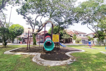 2sty Bungalow Seksyen 6, Kota Damansara