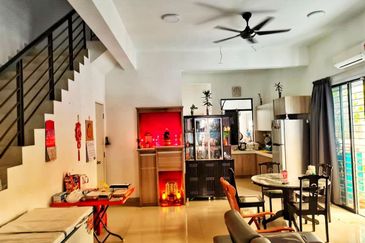 2 Storey Lot With Extra Land Bandar Seri Coalfield