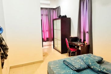 2 Storey Lot With Extra Land Bandar Seri Coalfield