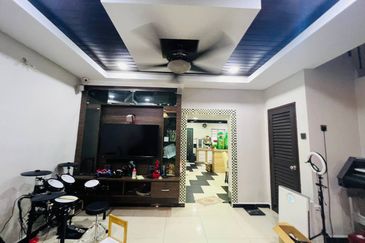 Double Storey Renovated House at Desa Latania Seksyen 36 Shah Alam