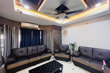 Double Storey Renovated House at Desa Latania Seksyen 36 Shah Alam