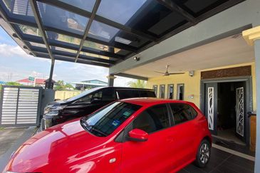 Renovated] 1sty Semi D CORNER LOT Shah Alam