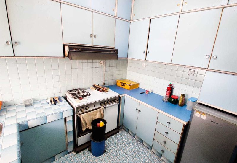 2 STOREY SS17, Partly Furnish SUBANG JAYA