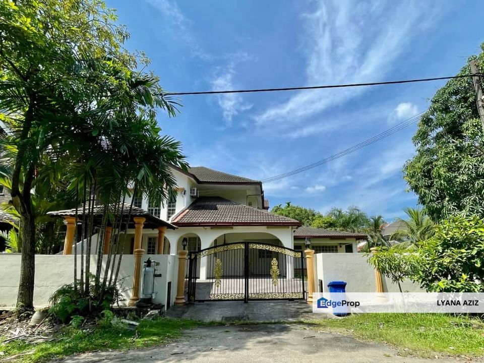 Jalan Tengku Ampuan Basik, Selangor, Shah Alam