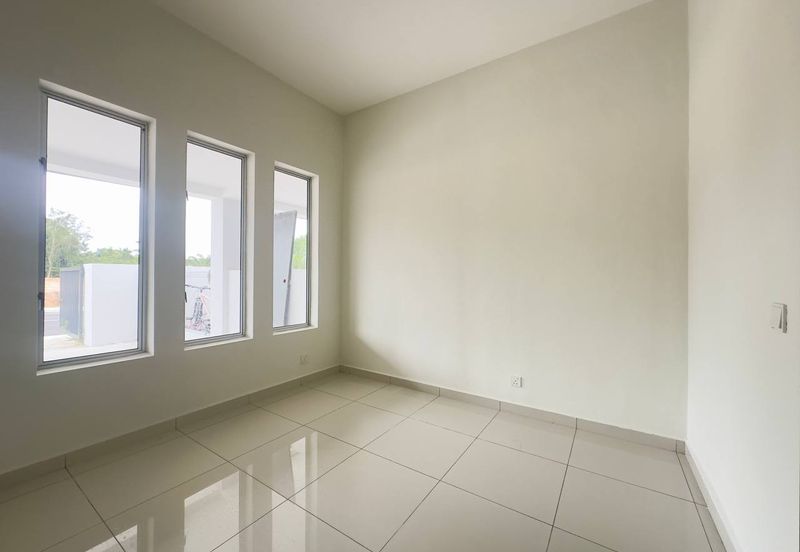 Taman Jenderam Lestari