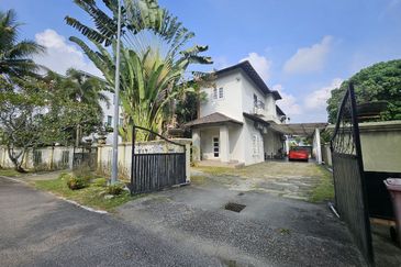 Jalan Pekaka 8/1C