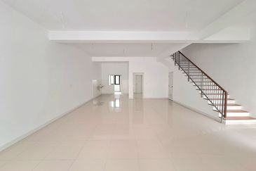 Jalan Selasih U12/17A