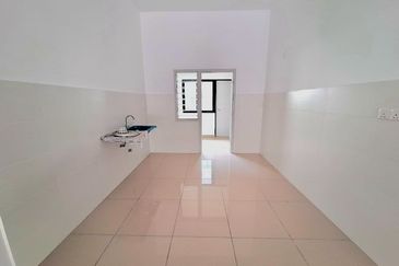 Jalan Selasih U12/17A