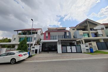 Frangipani Encorp Cahaya Alam @ Seksyen U12