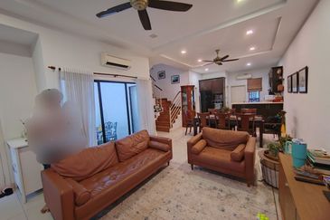 Frangipani Encorp Cahaya Alam @ Seksyen U12