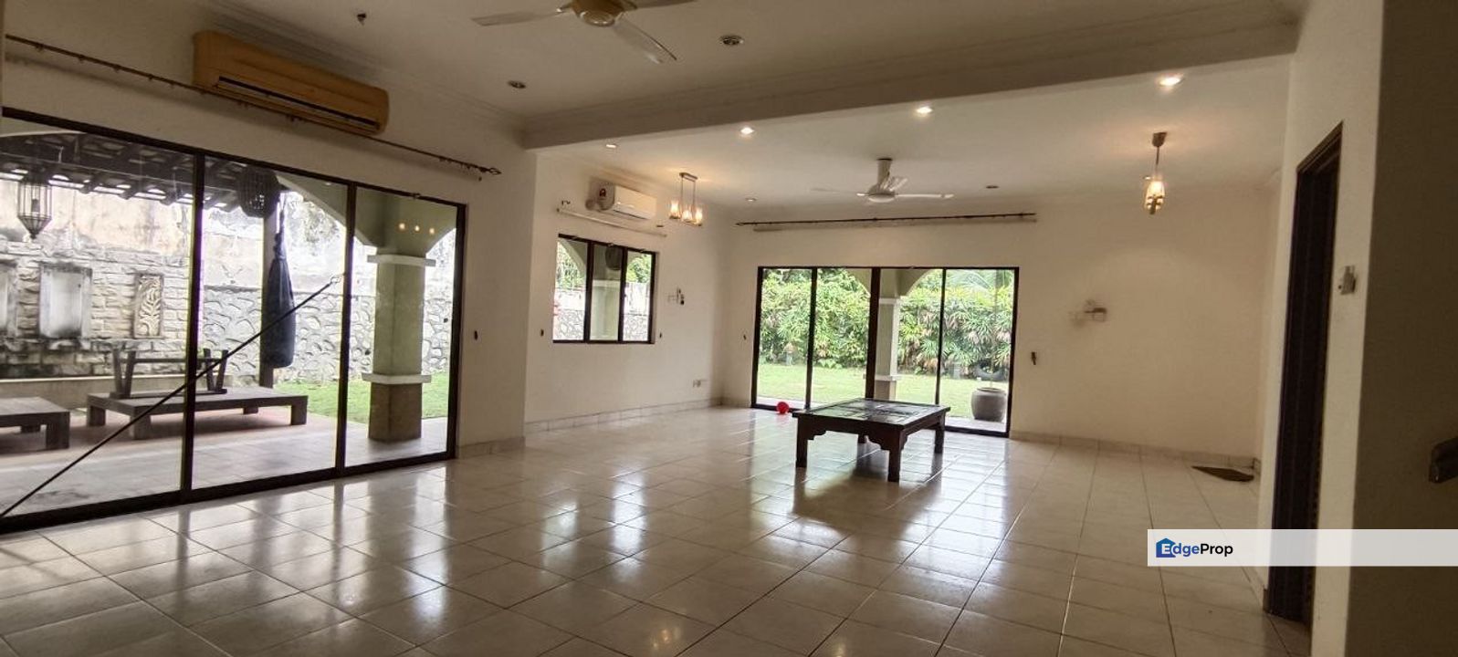 KGSAAS Shah Alam Semi D 2sty Partly Facing Open Furnished For Sale, Selangor, Shah Alam