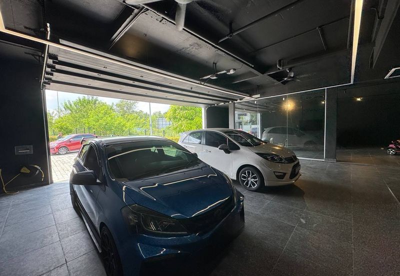 Bungaraya Kondominium, Saujana Subang