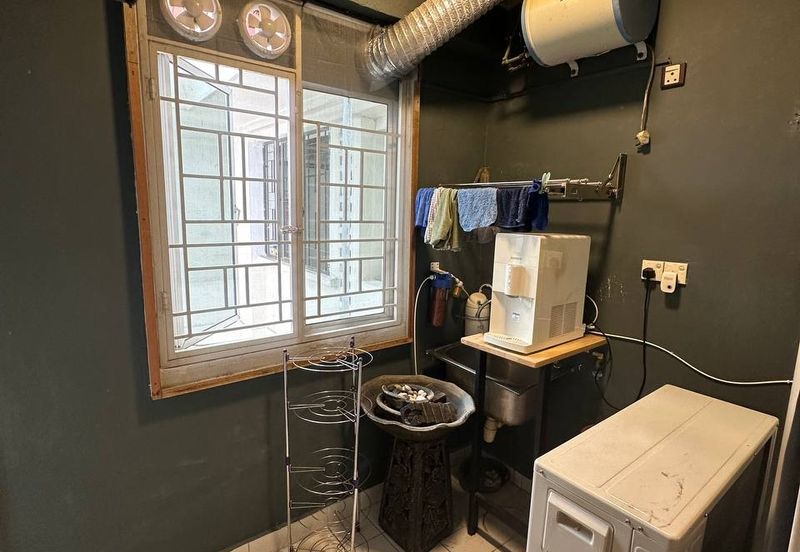 Bungaraya Kondominium, Saujana Subang