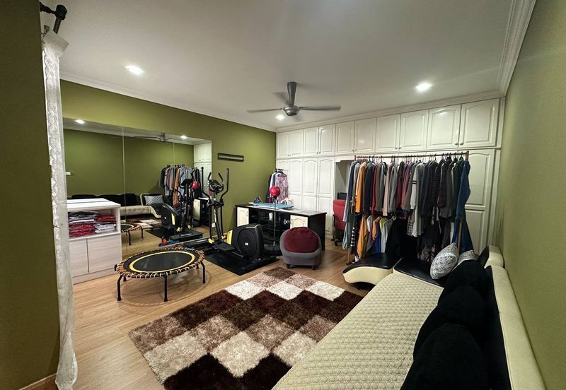 Bungaraya Kondominium, Saujana Subang