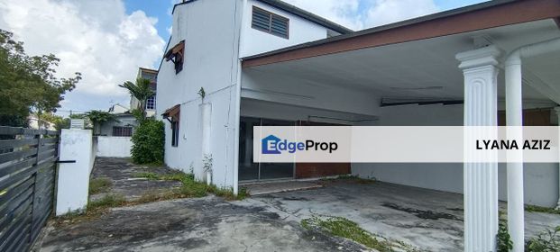 Taman Sri putra Corner Lot Banting Bumi lot refurbished, Selangor, Banting