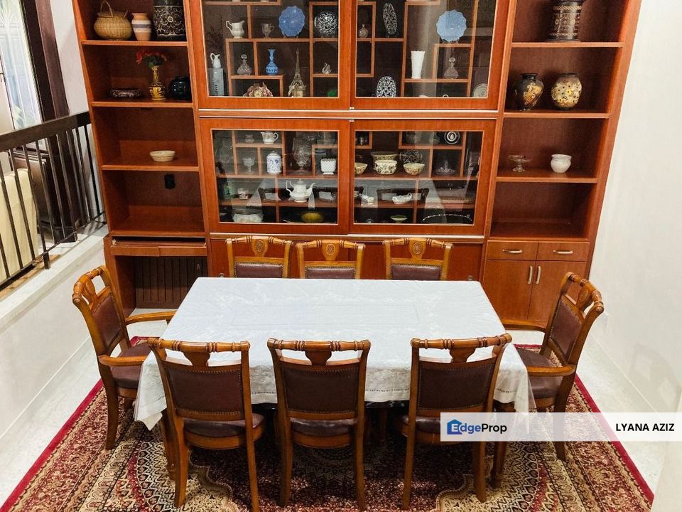 Seksyen 1 Bandar Baru Bangi Intermediate Terrace For Sale, Selangor, Bangi