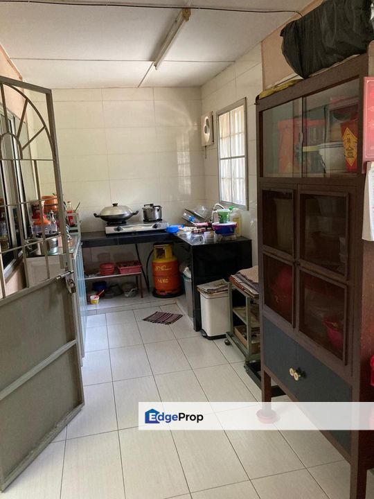 Kiai Khusairi Single Storey Terrace Extended, Selangor, Klang