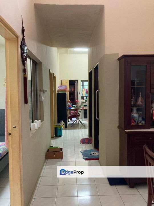 Kiai Khusairi Single Storey Terrace Extended, Selangor, Klang