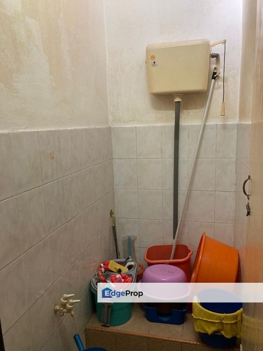 Kiai Khusairi Single Storey Terrace Extended, Selangor, Klang