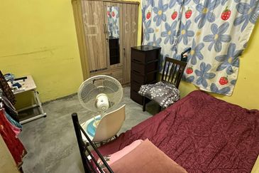 Pulau Indah ( Pulau Lumut )