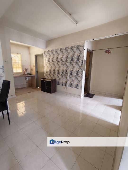 Kota Damansara Apartment Salvia With Lift , Selangor, Kota Damansara