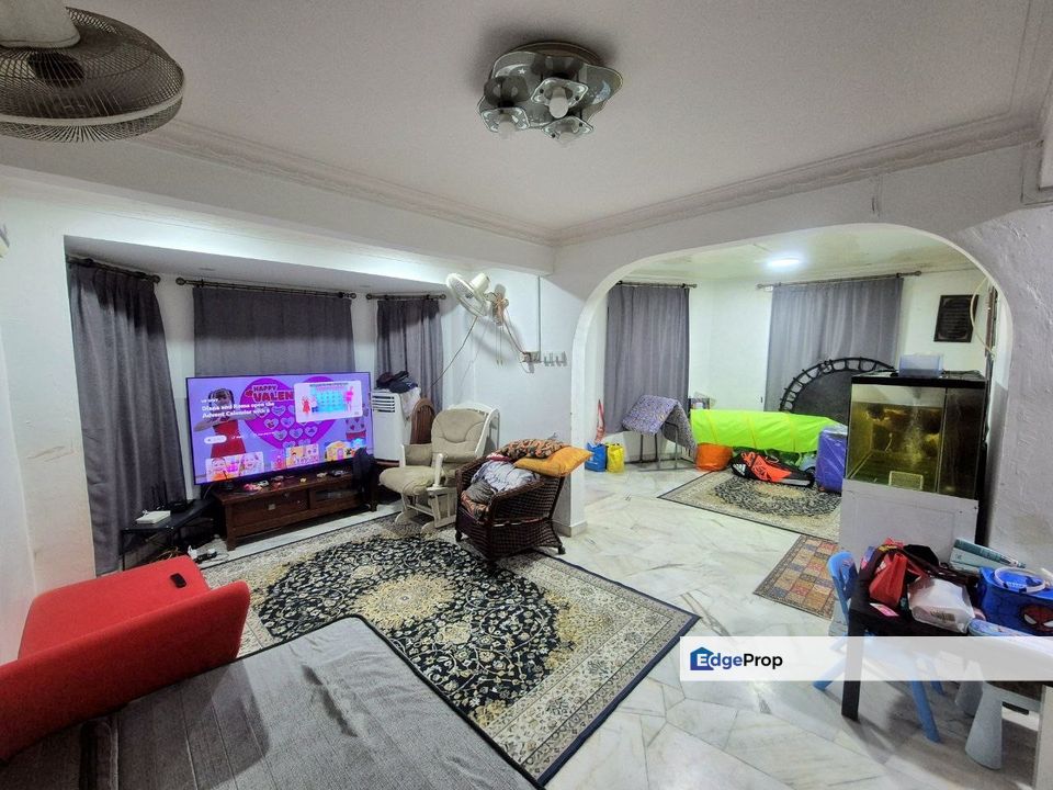 Seksyen 17 2 Storey Semi D Cluster House Shah Alam, Selangor, Shah Alam