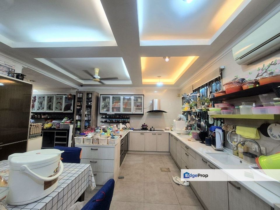 2 Storey Superlink Taman Mutiara Indah Puchong, Selangor, Puchong