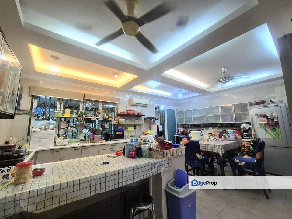 2 Storey Superlink Taman Mutiara Indah Puchong, Selangor, Puchong