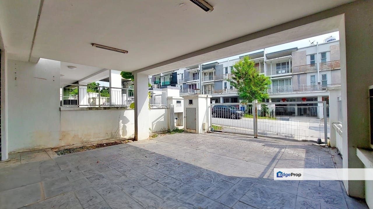 Sunway Alam Suria 2.5 Storey Terrace, Selangor, Shah Alam