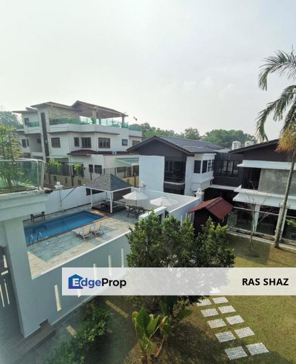 Huge Land Bungalow Kayangan Height Shah Alam, Selangor, Shah Alam