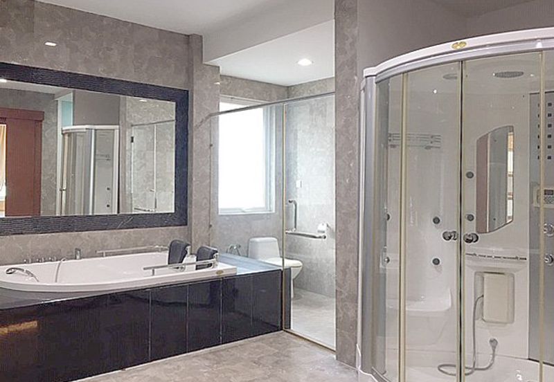 Rafflesia @ The Hill