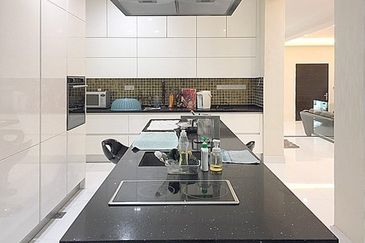 Rafflesia @ The Hill