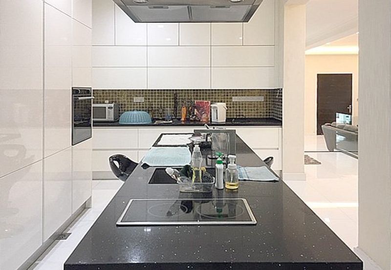 Rafflesia @ The Hill