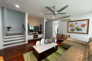 Rafflesia @ Damansara Perdana 