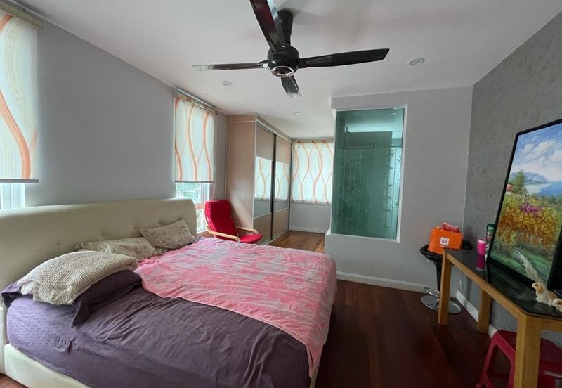 Rafflesia @ Damansara Perdana 