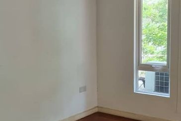 Rafflesia @ Damansara Perdana 