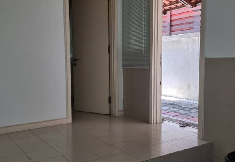 Rafflesia @ Damansara Perdana 